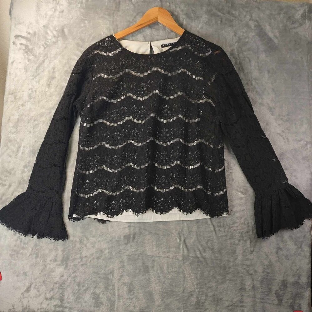 Sisley‎ Women's M Black Long Flared Bell Sleeve Floral Lacy Dark Fairy Blouse